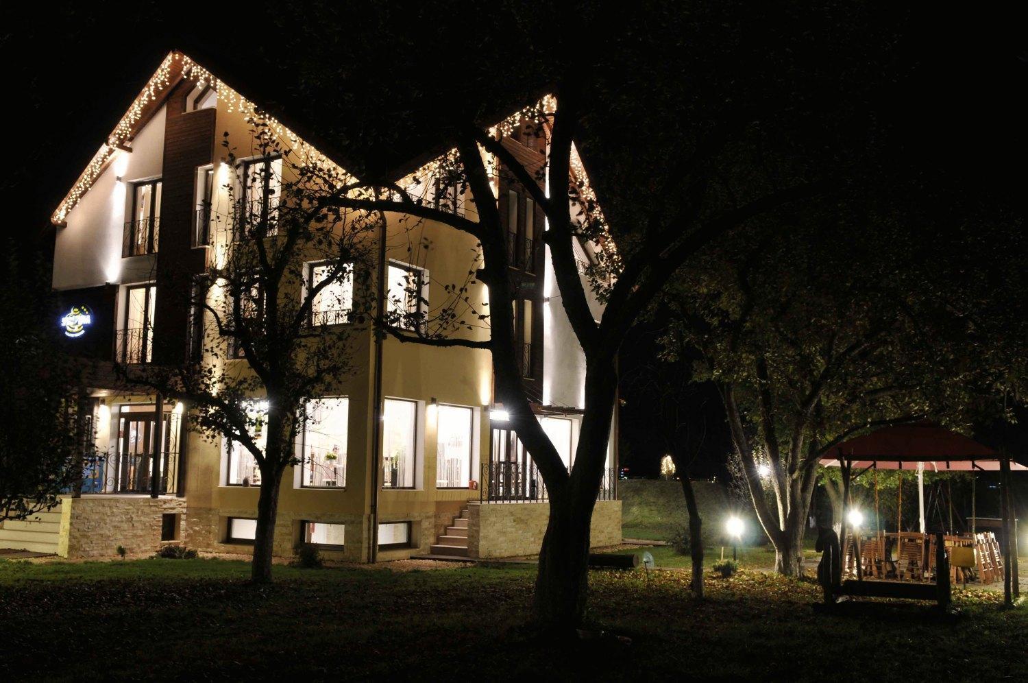 Stupina Hotel Brasov Exterior photo